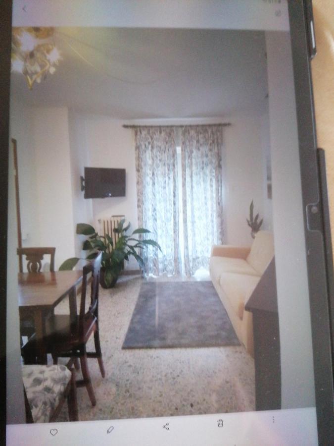 Casa Silvio Apartment Torri Del Benaco Exterior photo